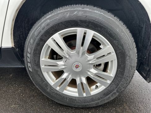 Used 2011 Cadillac SRX Luxury image 14