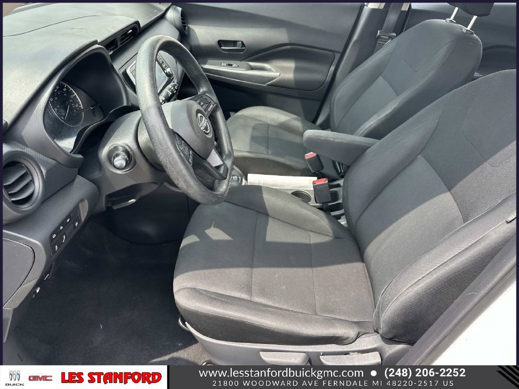 Used 2023 Nissan Kicks S FWD image 20