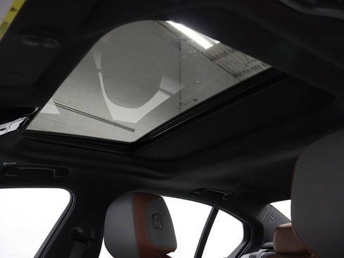 Used 2025 BMW i5 M60 w/ Premium Package AWD/4WD image 19