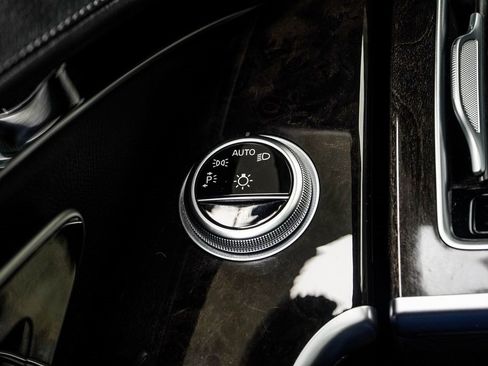 Used 2023 Mercedes-Benz S 500 4MATIC w/ AMG Line image 33