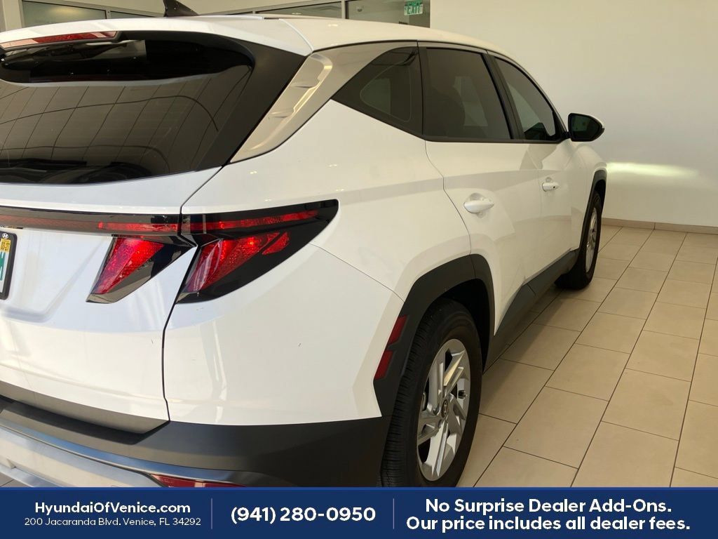 Used 2025 Hyundai Tucson SE FWD image 11