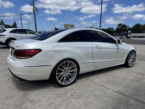 Used 2015 Mercedes-Benz E 400 4MATIC Coupe image 5