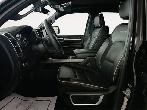 Used 2025 RAM 1500 Laramie image 9