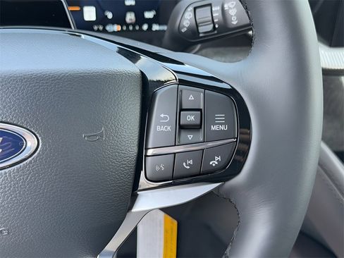 New 2026 Ford Explorer Platinum w/ LUX Leather Package image 16