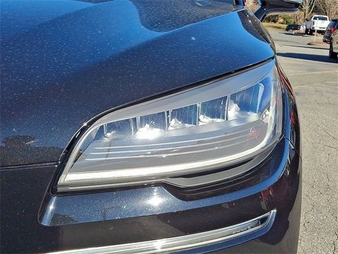 Used 2023 Lincoln Aviator AWD w/ Premium Package image 9