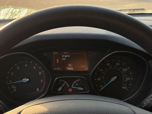 Used 2016 Ford Focus SE image 17