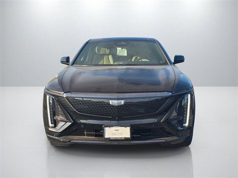 New 2025 Cadillac Lyriq Sport image 2