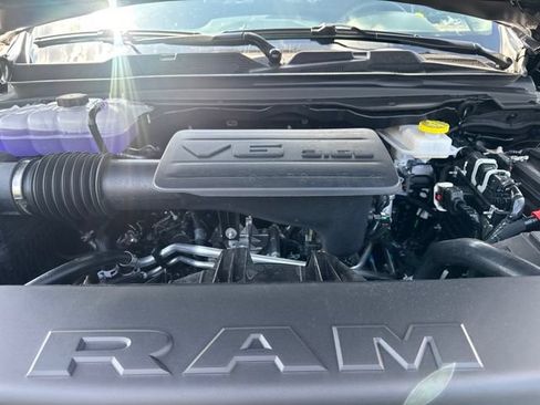 New 2026 RAM 1500 Express AWD/4WD image 16