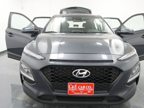 Used 2020 Hyundai Kona SE AWD/4WD image 25