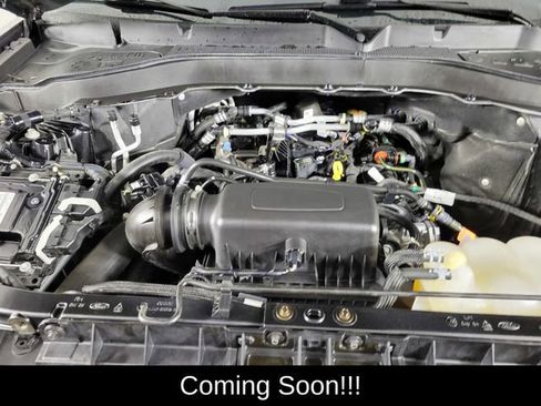 Used 2023 Ford Explorer XLT image 36
