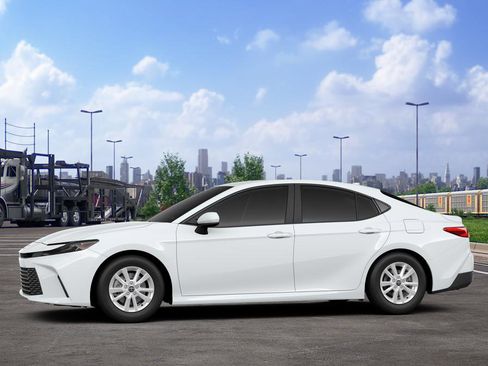 New 2026 Toyota Camry LE FWD image 5
