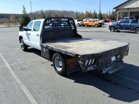 Used 2019 Chevrolet Silverado 3500 W/T w/ WT Convenience Package image 7