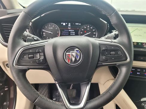 Used 2023 Buick Envision Avenir image 21