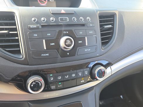 Used 2016 Honda CR-V LX image 29
