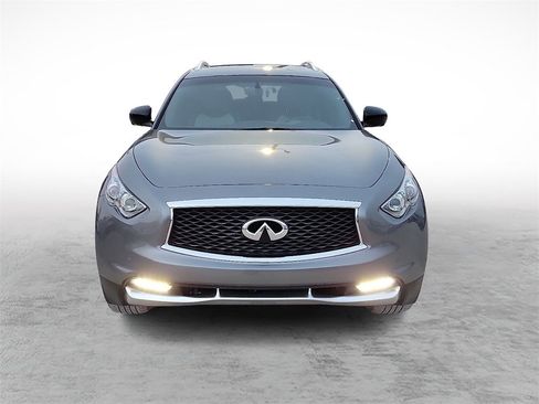 Used 2017 INFINITI QX70 2WD w/ Limited Package image 3