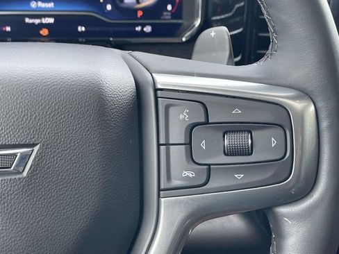 Used 2025 Chevrolet Silverado 1500 LT Trail Boss w/ Convenience Package II AWD/4WD image 18
