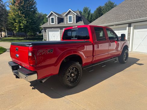 Used 2015 Ford F250 Lariat w/ Lariat Ultimate Package image 5