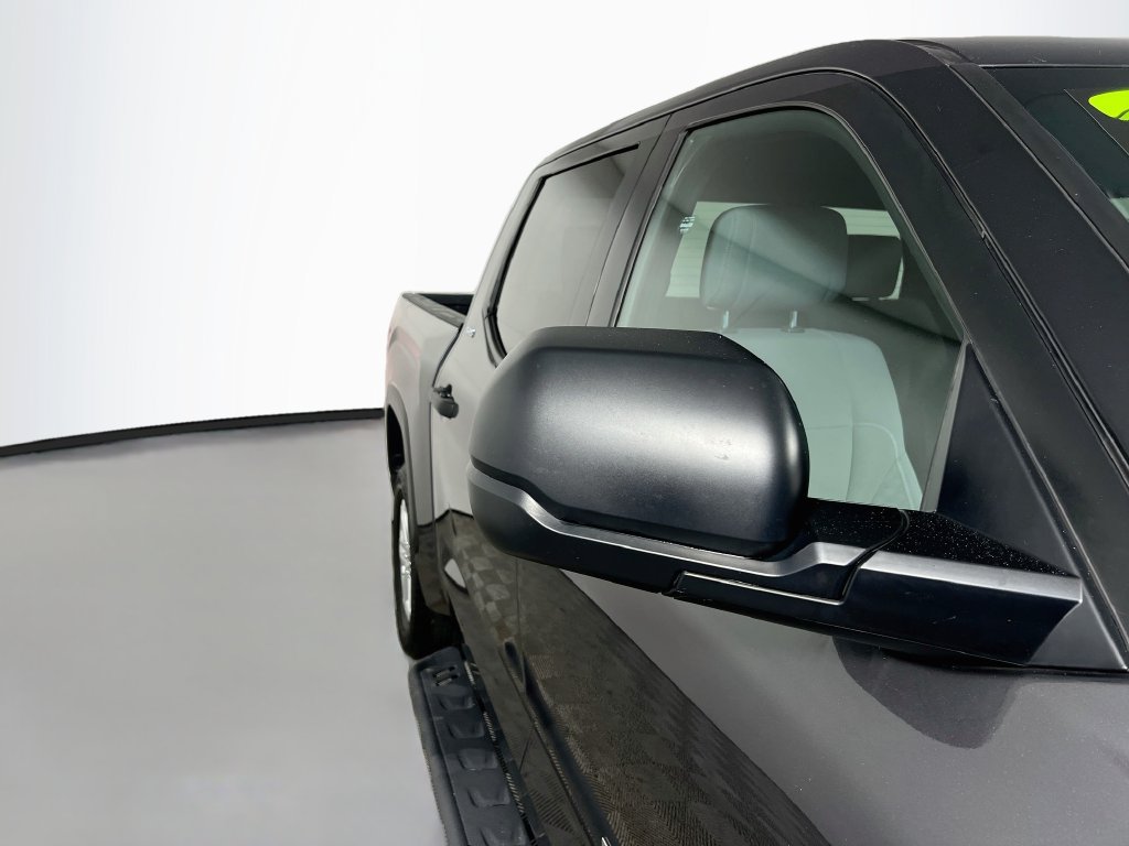 Used 2025 Toyota Tundra SR5 AWD/4WD image 10