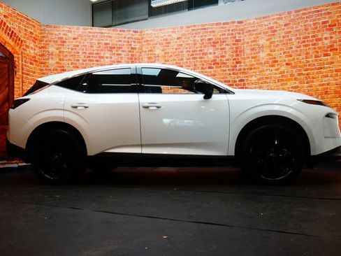 Certified 2025 Nissan Murano SV AWD/4WD image 5