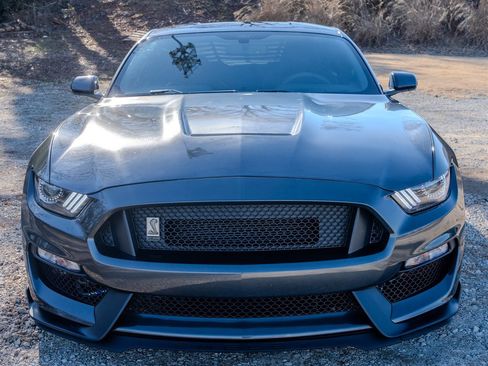 Used 2016 Ford Mustang Shelby GT350 w/ Track Package image 8