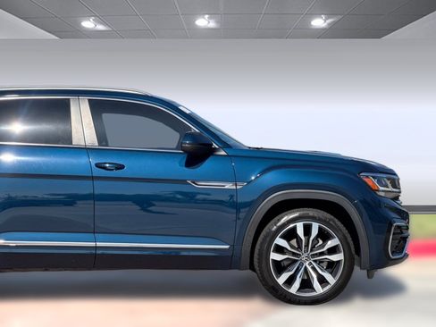 Used 2021 Volkswagen Atlas Cross Sport SEL R-Line AWD/4WD image 36