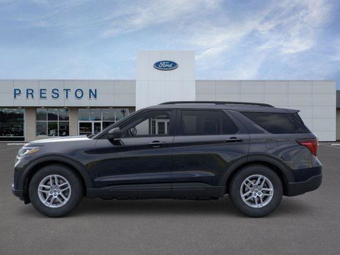 New 2026 Ford Explorer Active image 3