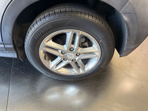 Used 2020 Hyundai Kona SE FWD image 10