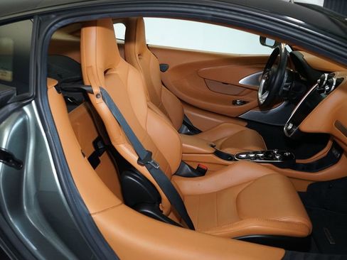 Used 2021 McLaren GT image 6