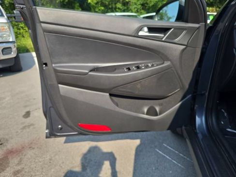 Used 2020 Hyundai Tucson SEL FWD image 12