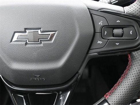 New 2026 Chevrolet Trax RS w/ Sunroof Package image 26