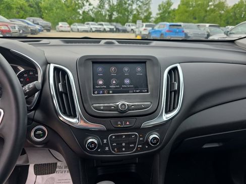 Used 2024 Chevrolet Equinox LT w/ LPO, Floor Liner Package FWD image 12