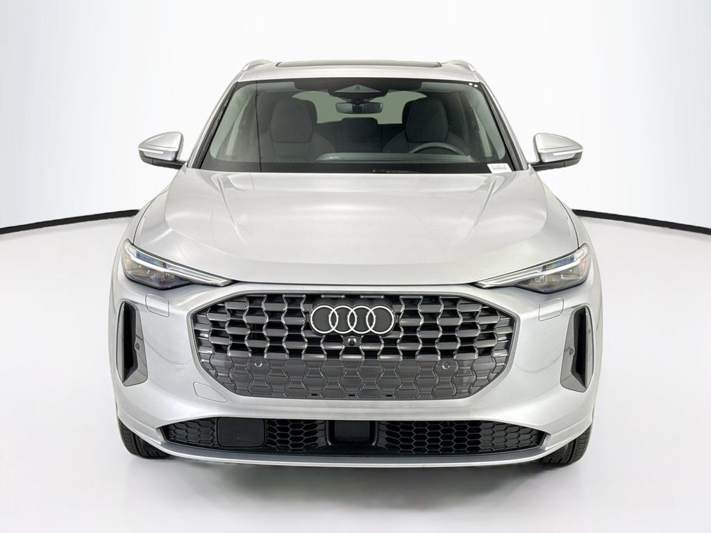 Used 2025 Audi Q5 Prestige AWD/4WD image 2