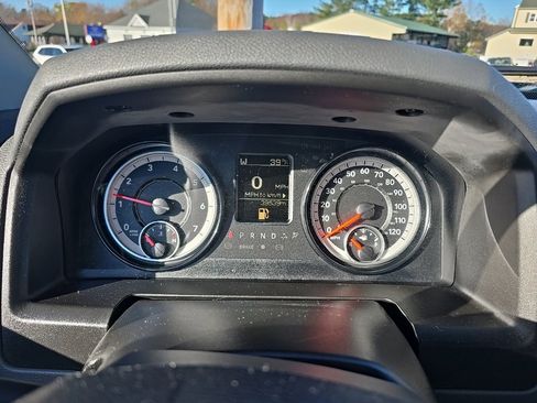 Certified 2019 RAM 1500 Express w/ Express Value Package image 26