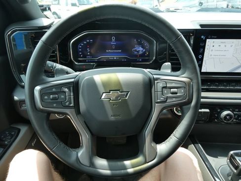 Used 2024 Chevrolet Silverado 1500 ZR2 w/ Technology Package AWD/4WD image 33