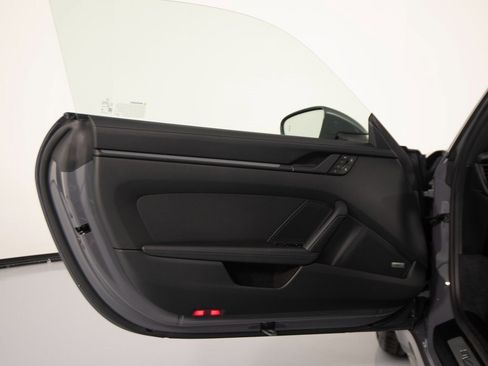 New 2026 Porsche 911 Carrera image 13