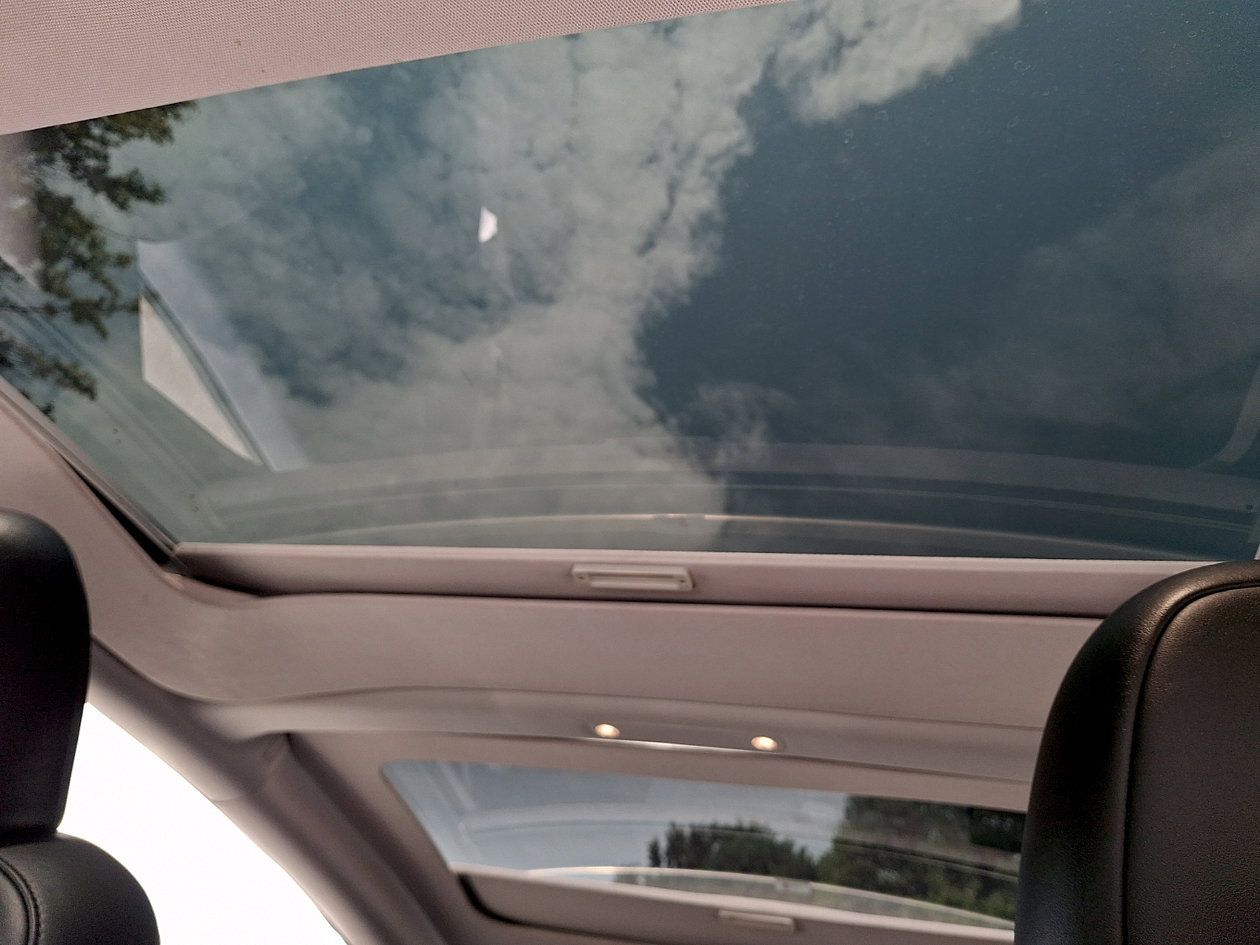 Used 2023 Tesla Model 3 Standard Range RWD image 14