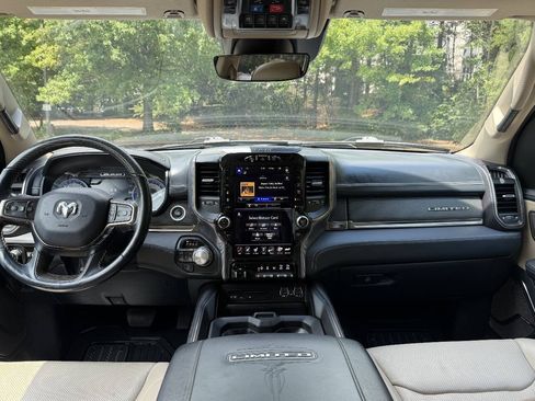 Used 2019 RAM 1500 Limited AWD/4WD image 9