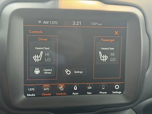 Certified 2023 Jeep Renegade Altitude w/ Convenience Group I AWD/4WD image 29