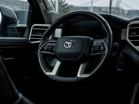 Used 2024 Toyota Tundra Limited image 21