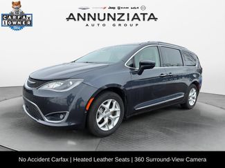 Used 2020 Chrysler Pacifica Touring-L Plus w/ Tire & Wheel Group FWD video 1