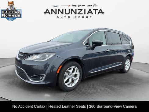 Used 2020 Chrysler Pacifica Touring-L Plus w/ Tire & Wheel Group FWD image 1