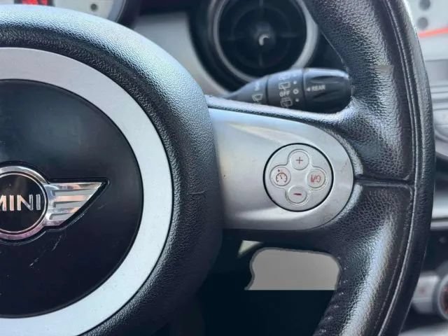 Used 2010 MINI Cooper Hardtop FWD image 46