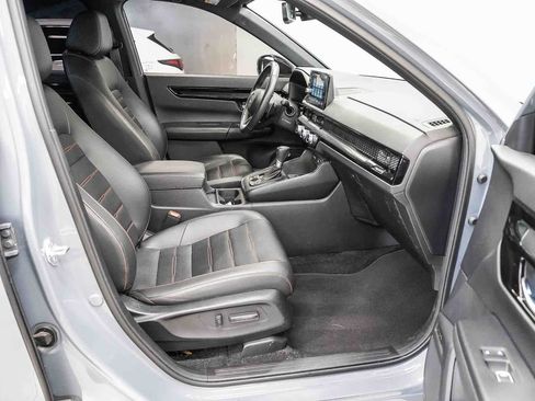 Used 2024 Honda CR-V Sport Touring image 17