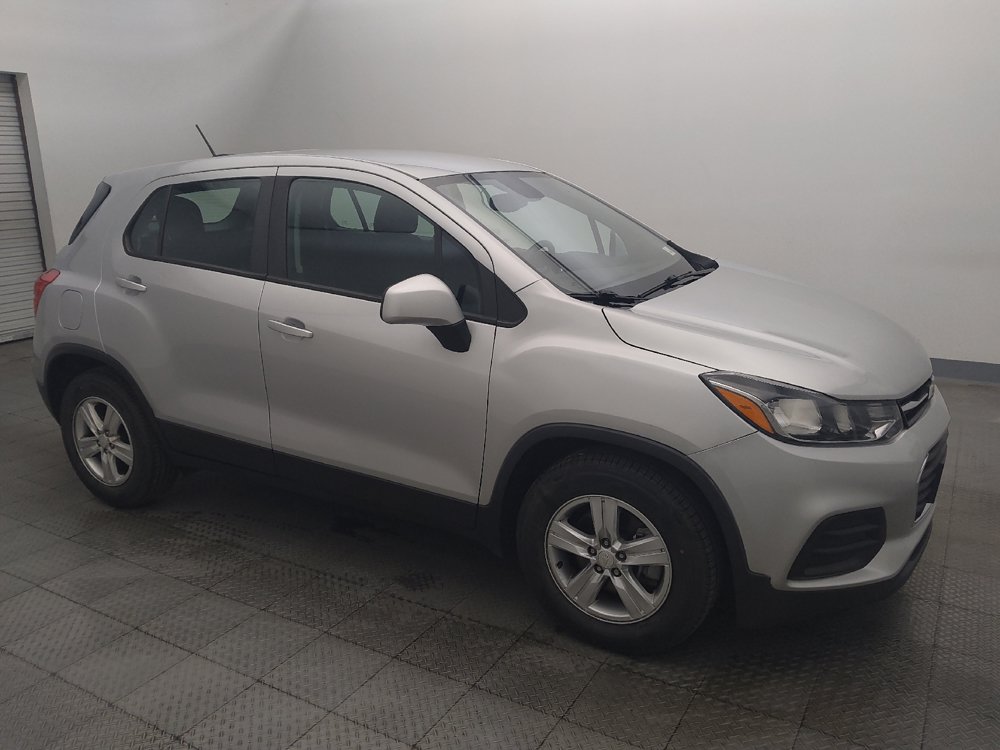 Used 2020 Chevrolet Trax LS FWD image 11