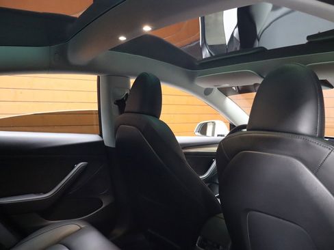 Used 2023 Tesla Model 3 Standard Range RWD image 56