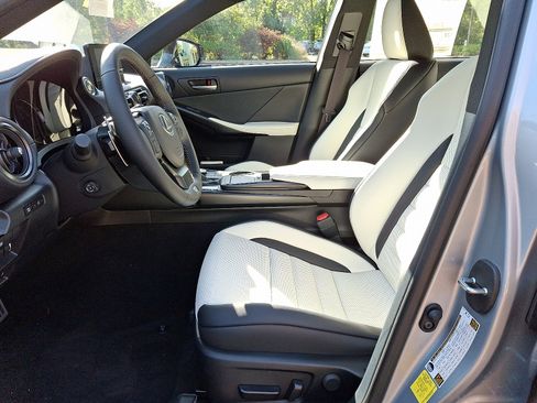 New 2025 Lexus IS 350 F Sport image 9