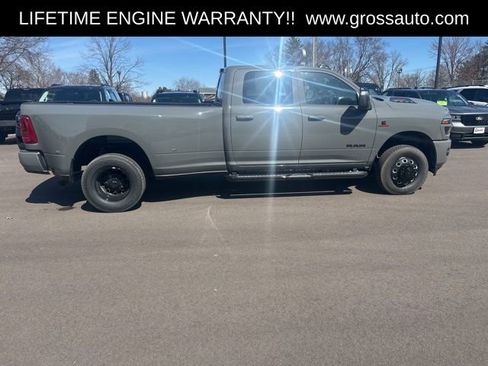 New 2026 RAM 3500 Laramie AWD/4WD image 8