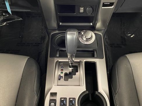 Used 2019 Toyota 4Runner SR5 Premium AWD/4WD image 16