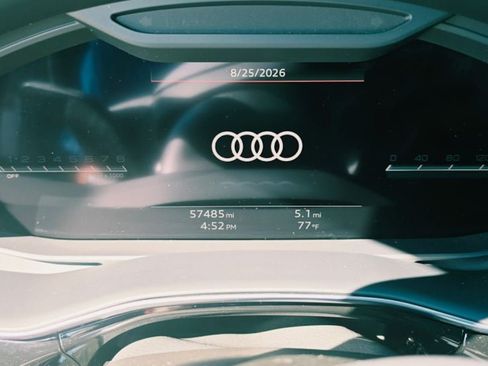 Used 2023 Audi SQ7 Prestige AWD/4WD image 8