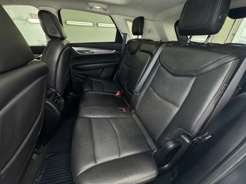 Used 2017 Cadillac XT5 Premium Luxury AWD/4WD image 25
